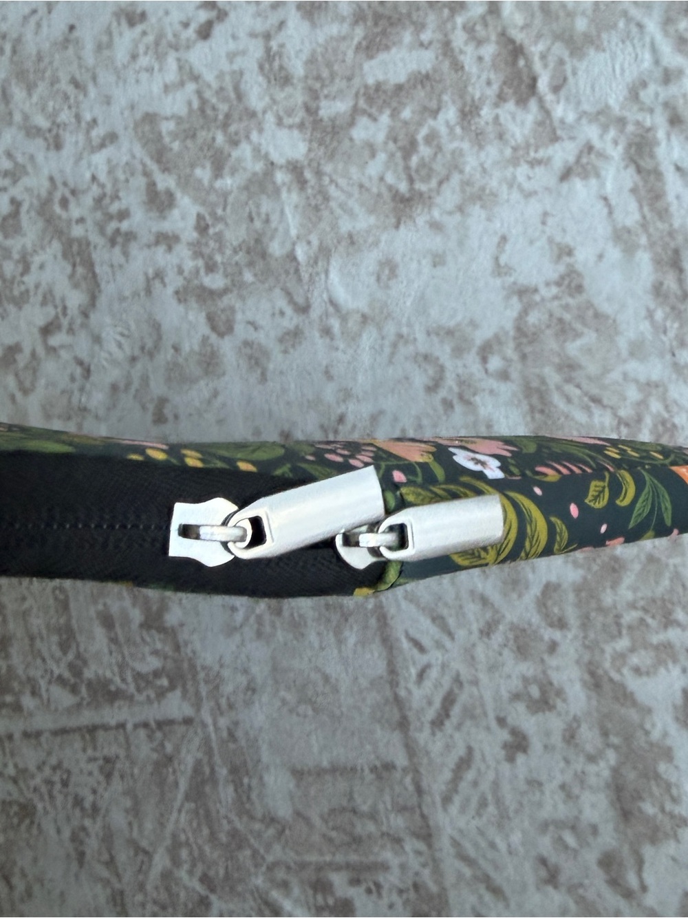 Floral Pattern Laptop Sleeve Case - Picture 2 of 3